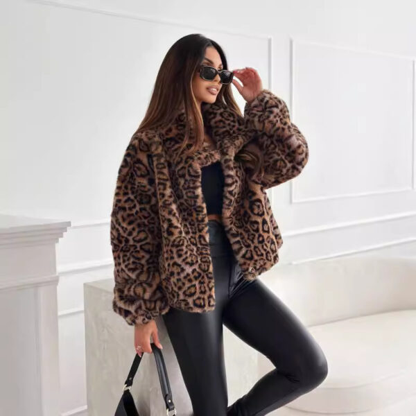 Fashion Personality New Autumn And Winter Fur Leopard Print Lapel Short Coat - Image 4