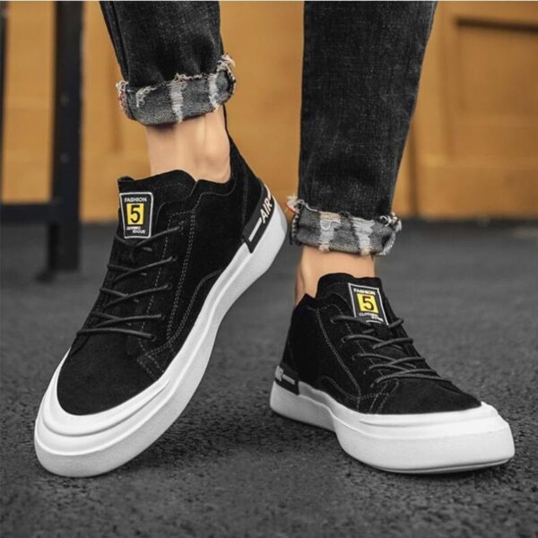 Fashion Breathable Leather Casual Sneakers For Men - Image 3