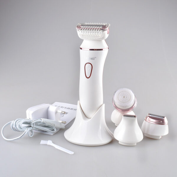 Electric facial cleansing brush