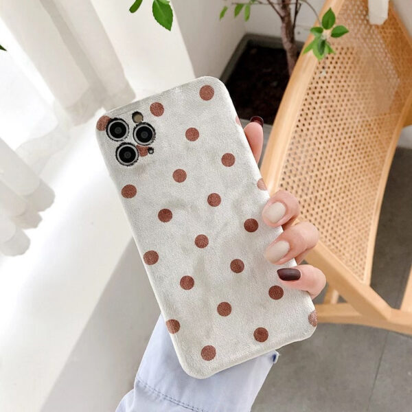 Fluffy wave dot phone case - Image 8