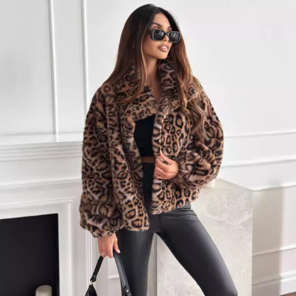 Fashion Personality New Autumn And Winter Fur Leopard Print Lapel Short Coat - Image 2