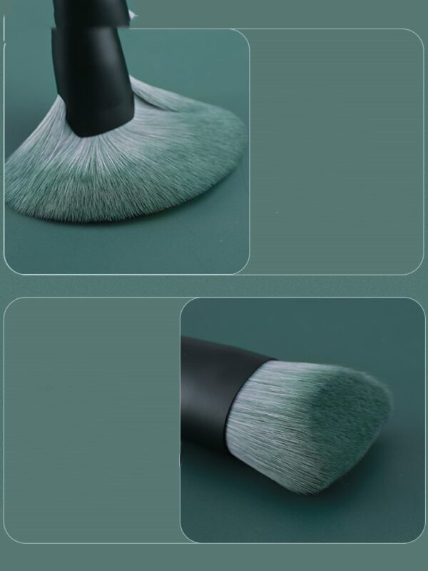 Plantain makeup brush set - Image 4