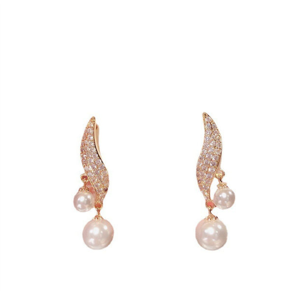 Silver Needle Pearl Rhinestone Earrings - Image 4