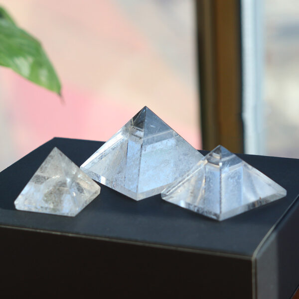 Home Natural White Crystal Pyramid Ornament - Image 2