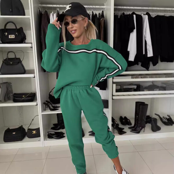 Women's Color Matching Suit Round Neck Long Sleeve Sweater Two-piece Set - Image 3